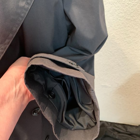 DS CP Garrison Collection men's black trench coat size 40R zip out lining - Picture 4 of 16